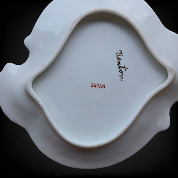 1940s Vintage Japan Porcelain Trinket Dish Hand-Painted Floral Gold Trim 6” x 5” - Picture 10 of 12